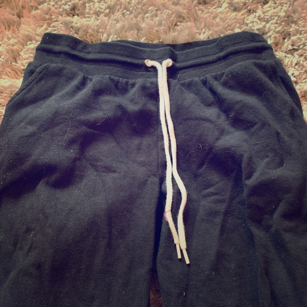 Black sweatpants